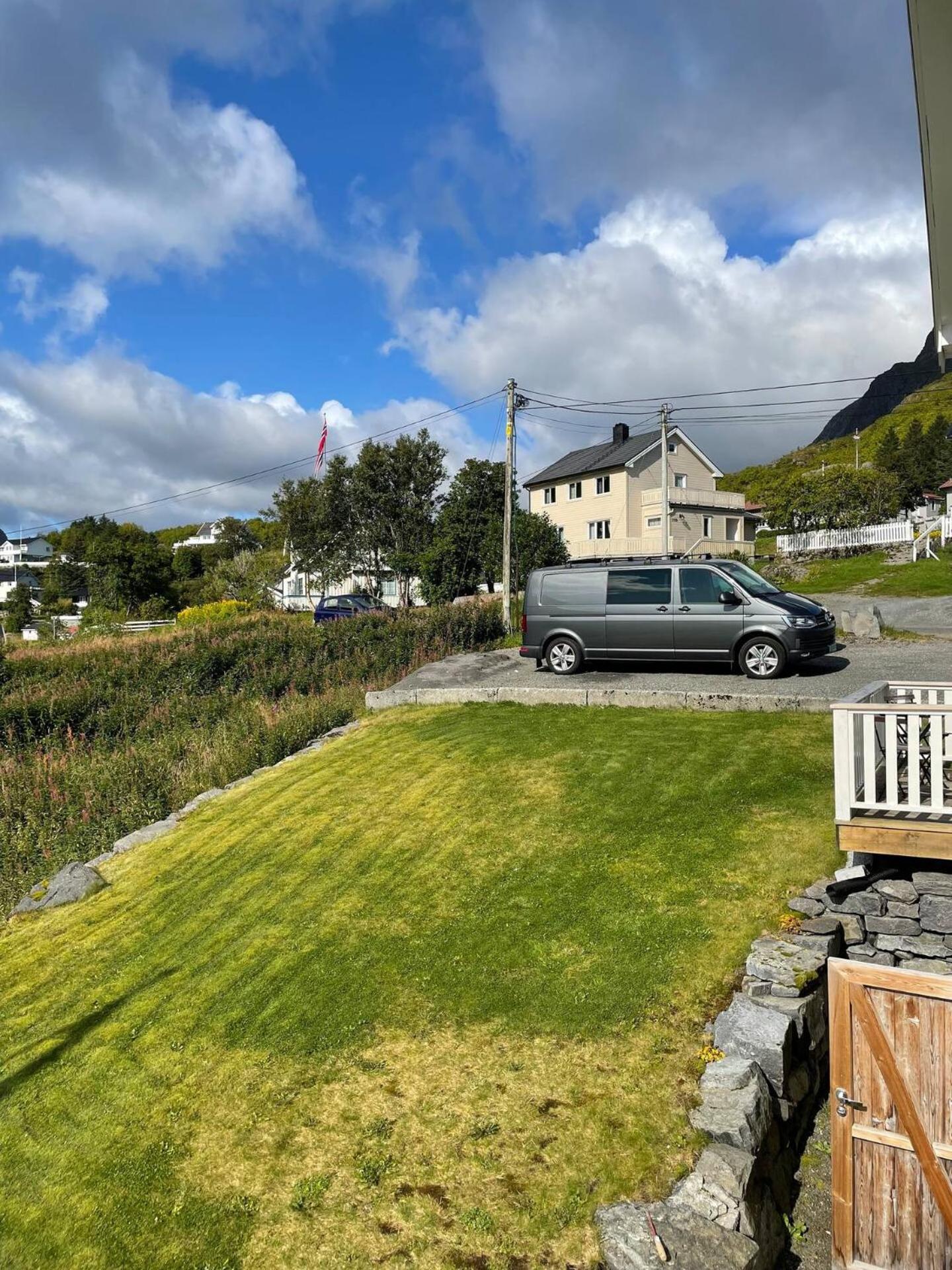 Nordlandshus Ved Havet Pa Reine, Lofoten Exteriör bild